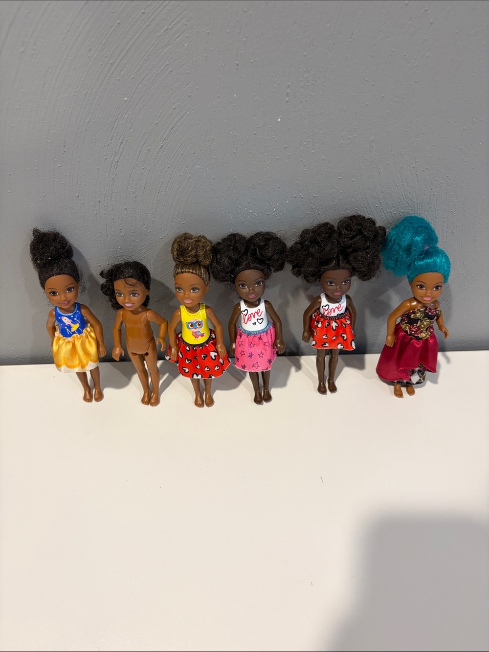 Barbie Chelsea Dolls lot of 6